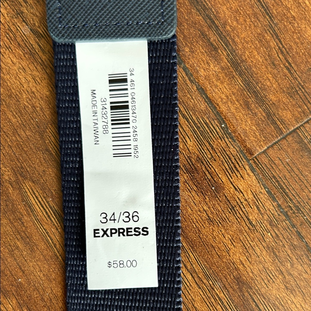 Express Men's Navy Belt - Picture 4 of 6